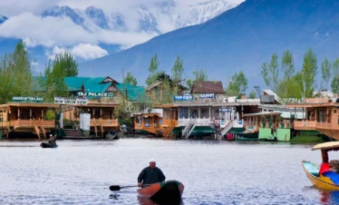 Heaven on Earth – Jammu & Kashmir Tour Package